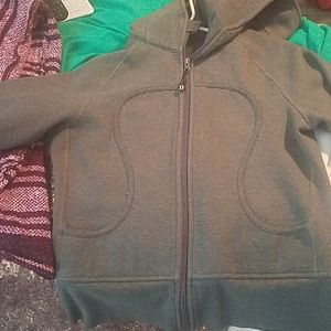 Lululemon Scuba Hoodie size 10